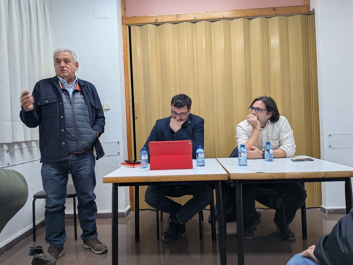 Gracias <a href="/GinesRuizMacia/">Ginés Ruiz Maciá</a> y <a href="/dcentene/">Domingo Centenero de Arce</a> por hablar de la movilidad en Murcia y en su área metropolitana, que afecta a Alcantarilla.

Necesitamos  un proyecto serio, ambicioso y que seguramente se haga a largo plazo, no más parches que alivian el problema de hoy, sin pensar en mañana.