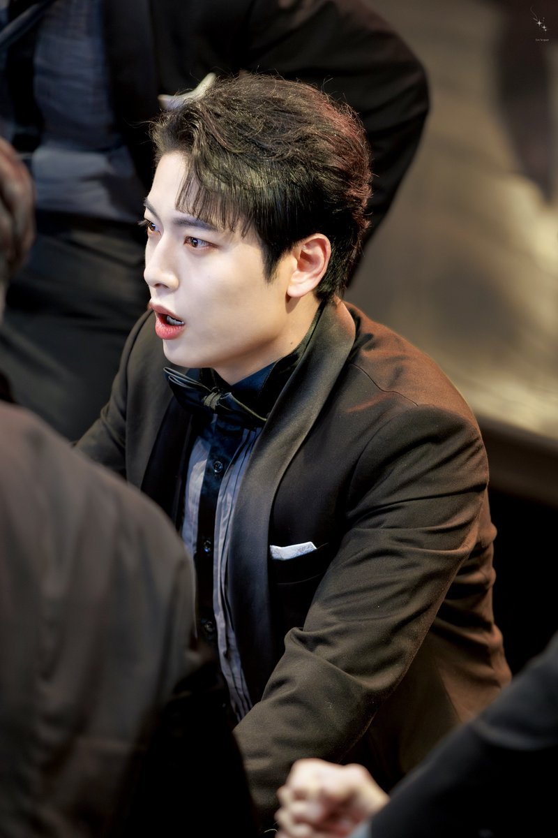 𝙇𝙪𝙭 𝙎𝙚𝙦𝙪𝙤𝙧 tweet media