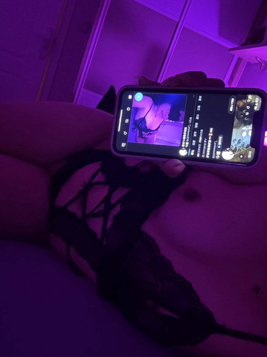 学别人给自己举牌