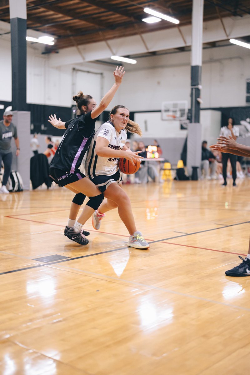 ELITE is EARNED ®️ tweet media