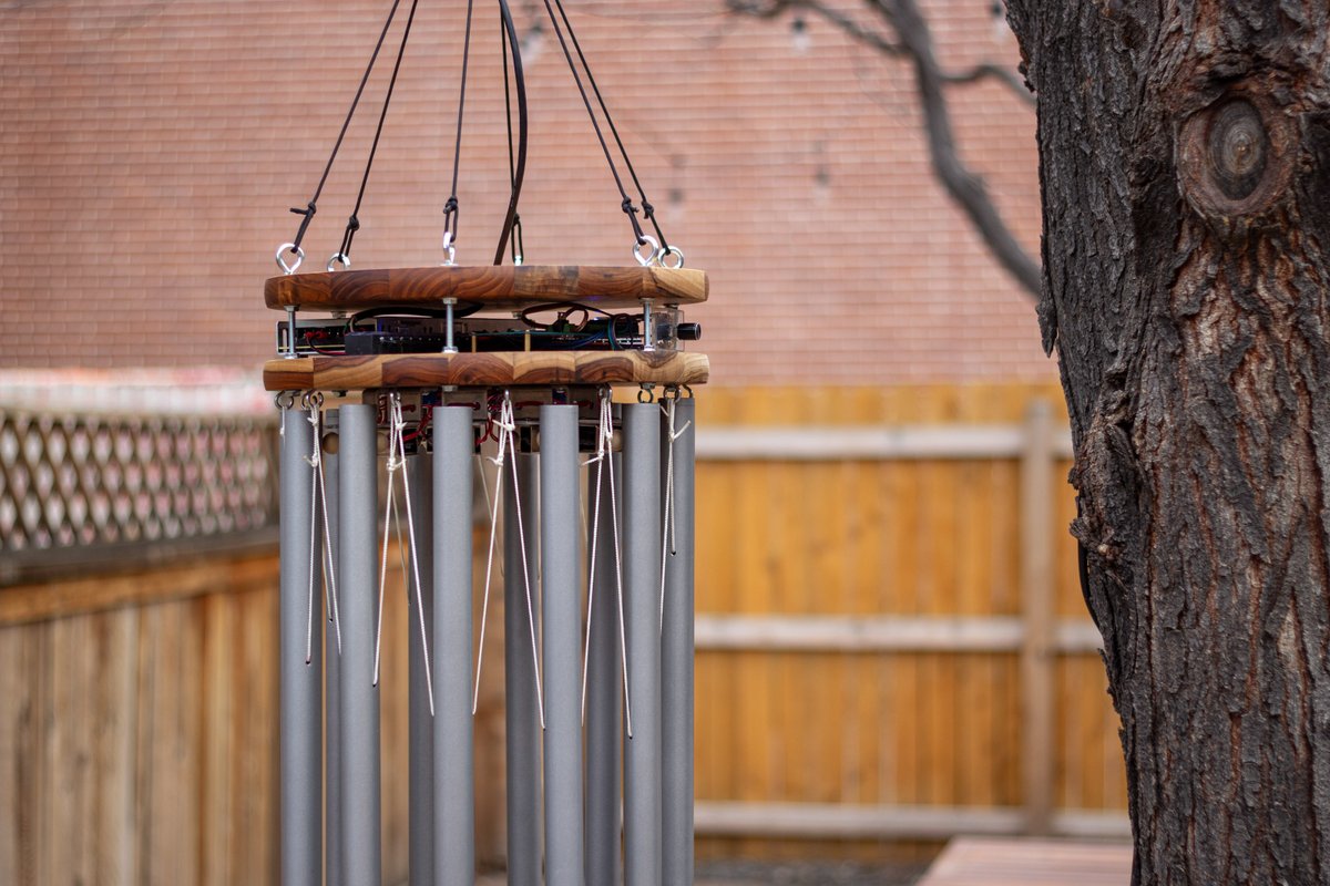 pixelform's tweet image. Point of Access: WiFi Chimes v1

1. Detail - Solenoids, OLED display, control knob, Arduino guts.
2. Close-up - Main electronics.

phillipstearns.com

#electronicsculpture #wifi #embeddedcomputing #audification #soundart #phillipstearns