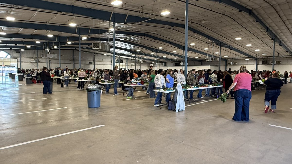 Ryan Roecker tweet media