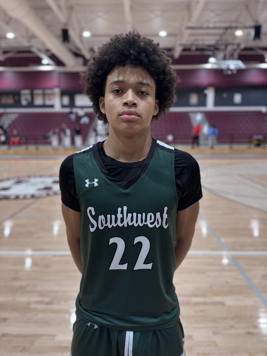 SSports_Media's tweet image. @SSports_Media #SAISDTourney
Location @HighlandsOwls

FINAL – @SWDragonHoops 73 – St. Anthony Yellowjackets 55

Player of the Game: 
@ApoloLewis8 – 14 pts (deadly from deep 🎯)
Spotlight: 
Isiah Logan – 13 pts (lockdown defense + rim attacks)
Niko Martinez – 12 pts added balance…