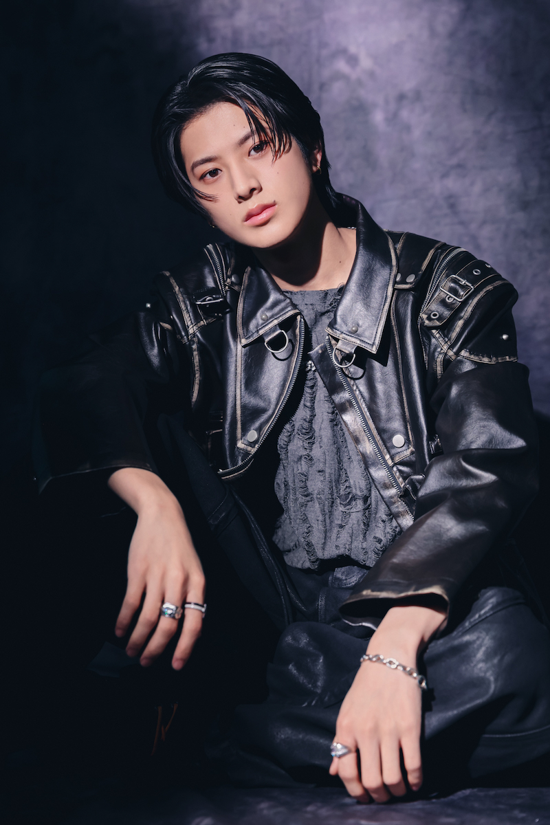 realsoundjp's tweet image. ＼ ⚡️ ICEx 撮りおろしカット公開 ⚡️  ／

📷写真一覧はこちら
realsound.jp/2025/12/post-2…

🖊️ICEx、グループ・個人ともに飛躍を遂げた一年に
『Da-Da-Da』で見せる新たな一面、冠番組への想いを語る
realsound.jp/2025/12/post-2…

#ICEx #ICEx_DaDaDa