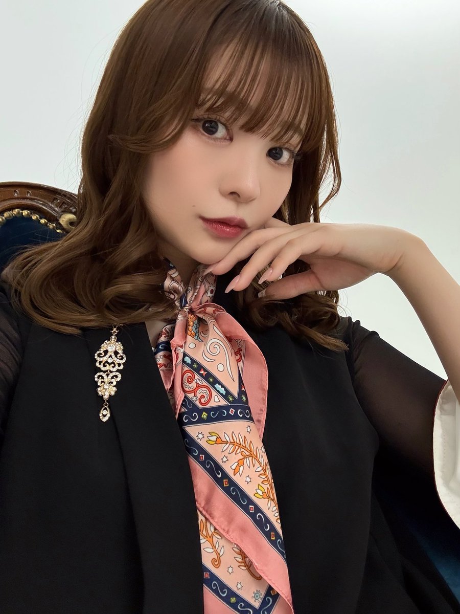 【お知らせ】
この度Alexandrite Stage×松本清張 舞台版『黒革の手帖』に出演させて頂くことになりました☺️

2026年2月11日〜2月15日までシアターサンモールにて上演されます。
久しぶりのサンモール、沢山の方にお会い出来ますように🥹2026年もどうぞよろしくお願いします！！

#アレステ #黒革の手帖