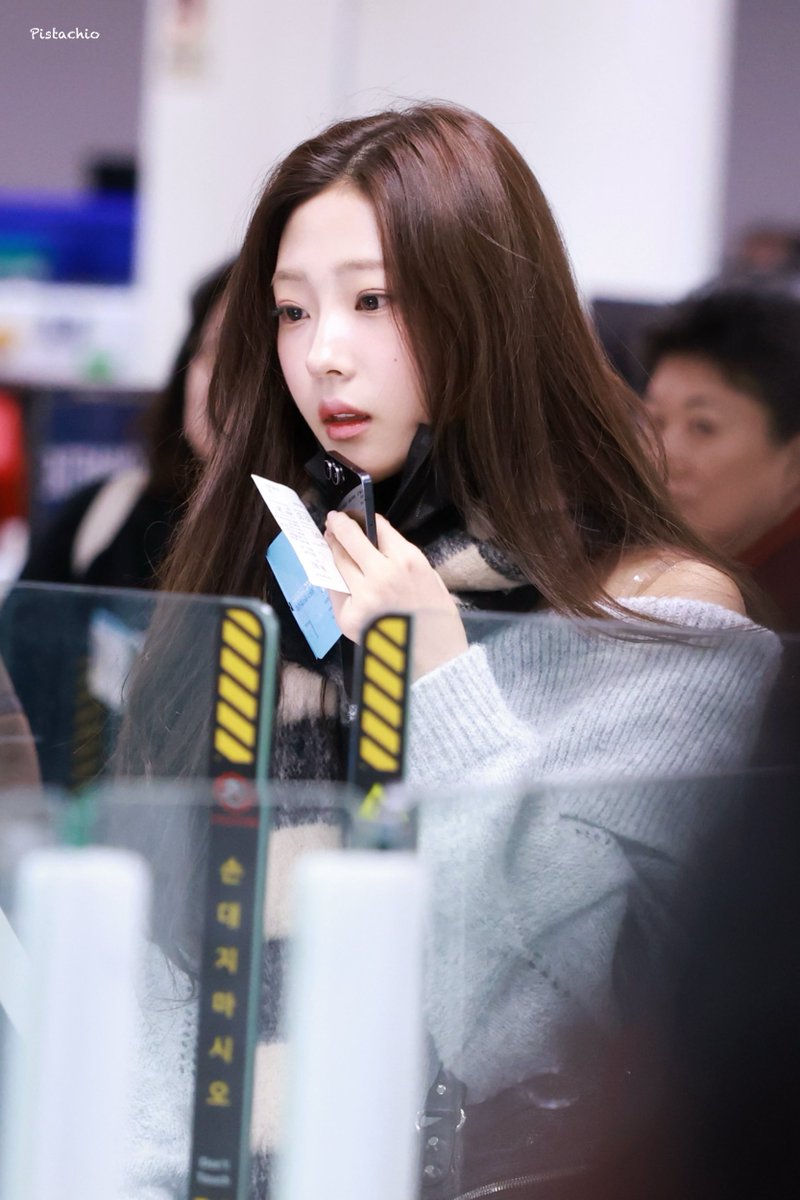 Pistachio_0618's tweet photo. 251212 GMP

#스텔라 #STELLA #Hearts2Hearts #하츠투하츠 https://t.co/mvxbhl4JBx