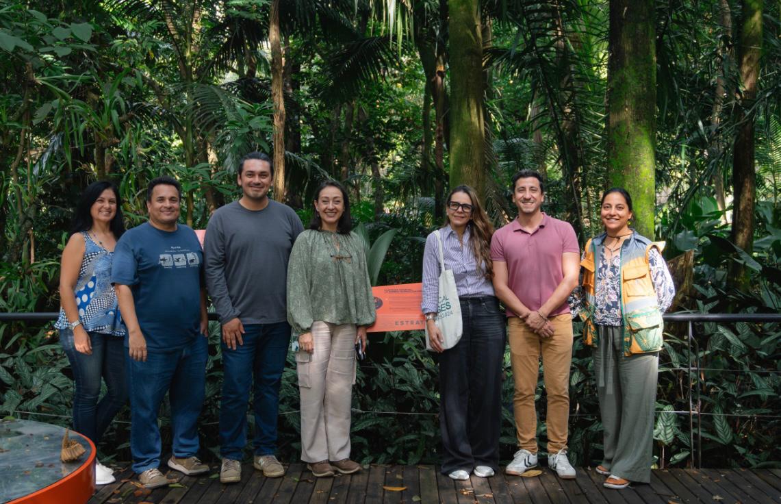 JB_PJM's tweet photo. El Jardín Botánico PJM fortalece lazos con Colombia para impulsar la conservación de magnolias tropicales. 

🪷Link 👇🏽

https://t.co/aNwSk4Utg1            
                                             
@PUCE_Ecuador 
@PUCE_StoDgo https://t.co/YkdIVzXeoM