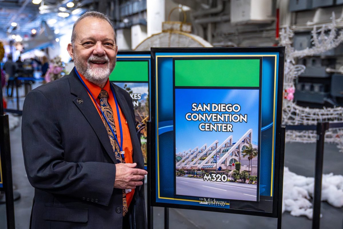 SDConventionCtr's tweet image. We're on the board 🎲 The San Diego Convention Center is officially part of the MONOPOLY: SAN DIEGO Edition launched today.

Featuring many of San Diego’s top attractions, the game is now available at local gift shops and online at us.toptrumps.com/collections/mo…