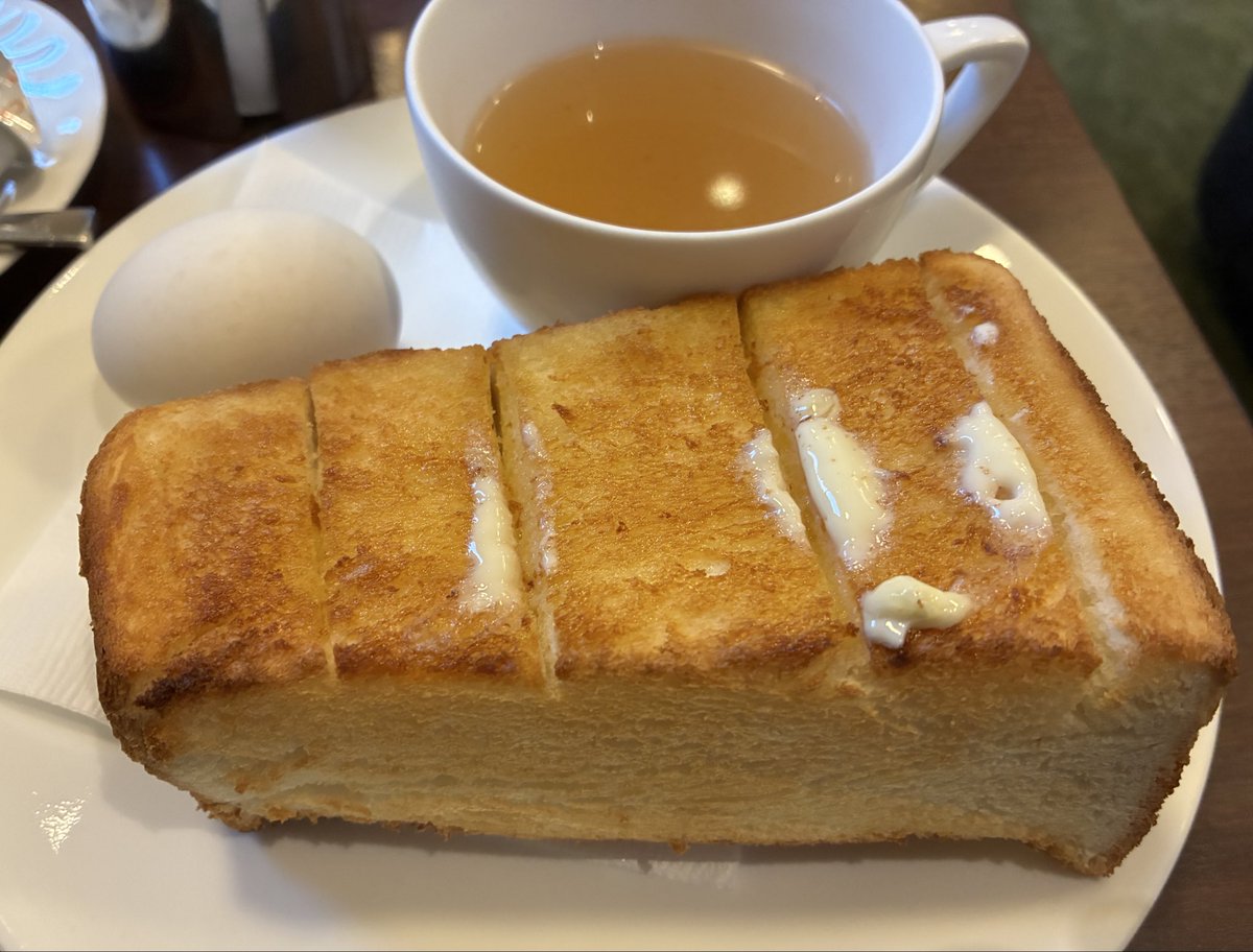 tom_murata's tweet photo. #肉厚トースト＠品川 https://t.co/YXK9JvYJoE
