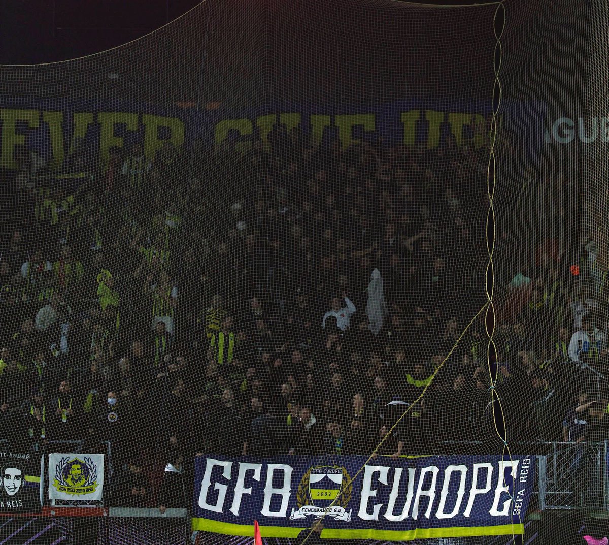 Genç Fenerbahçeliler tweet media