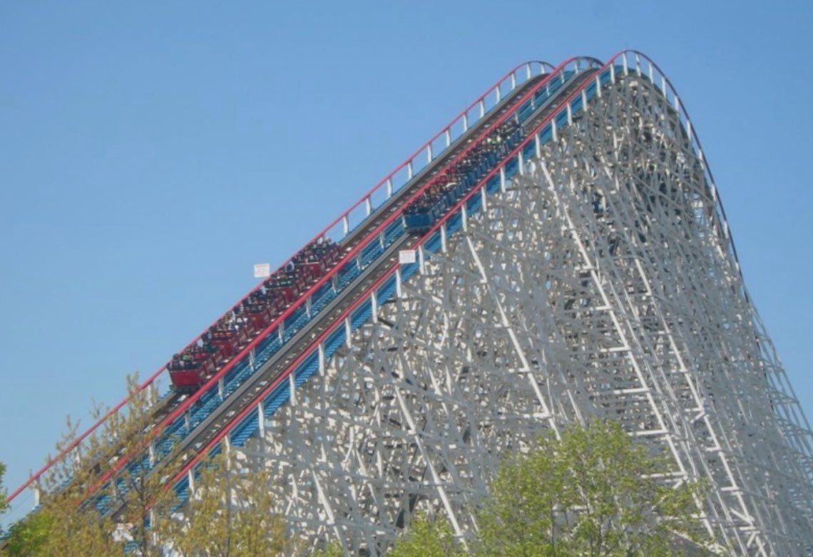 #25DaysOfCoasters RCX Top 125 Rank Day 8: 88

88. American Eagle
Make: Intamin, Model: Wooden
Opened: 1981

I count both sides as credits since the finale has some variance, but even if it is two credits, if it is one attraction it may only take up one spot in the rank. Listen I