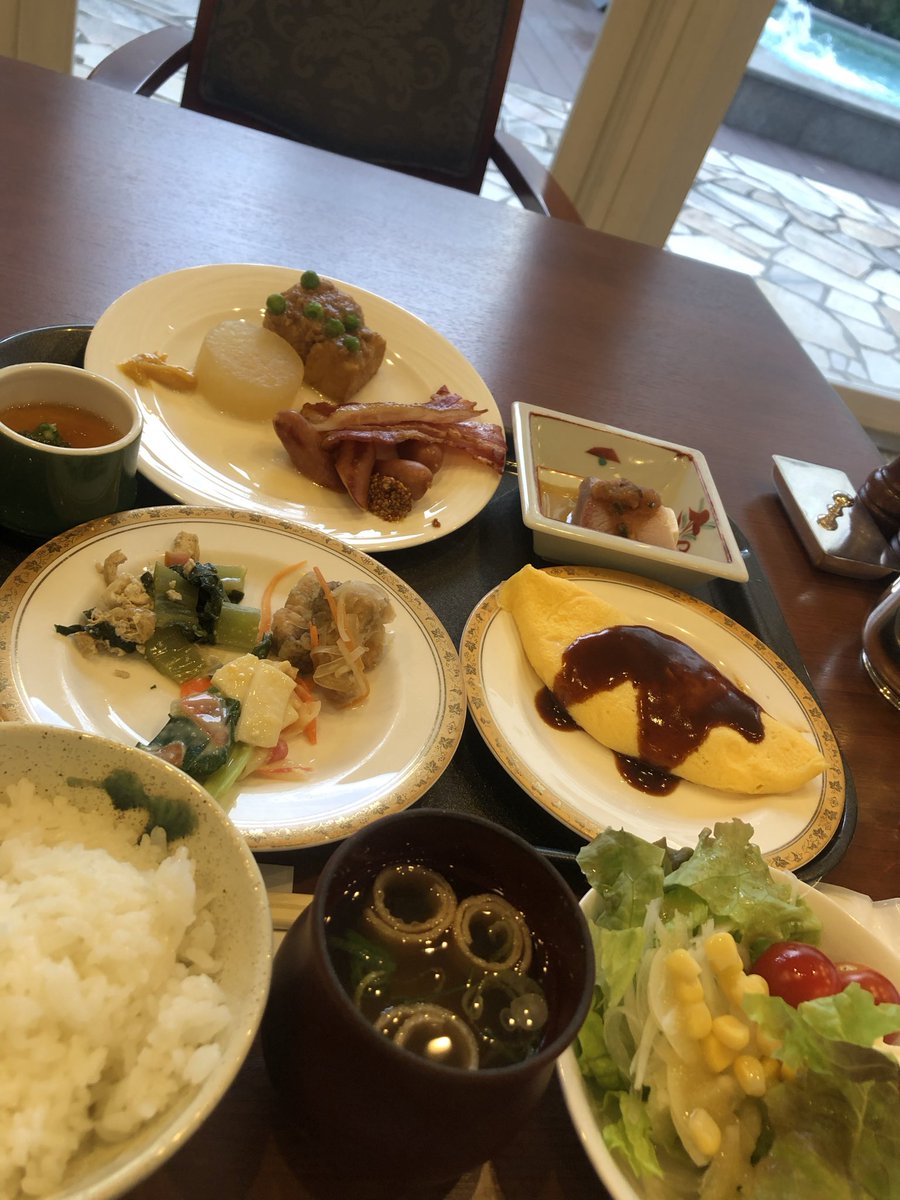 さぁ今週最終日
朝ごはんモリモリ食べて
頑張りますか💪