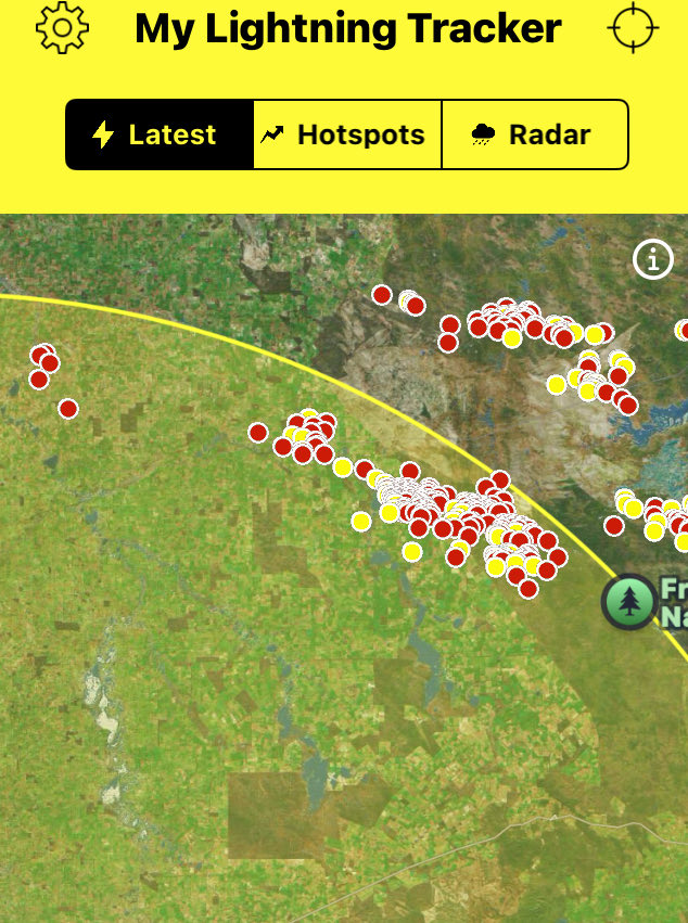 DAMN!!!
Holt Rick getting bit if a belting 😳
I’m guessing lot of locals there been outa bed for 2 or 3 hours on fire watch.
Stay safe y’all