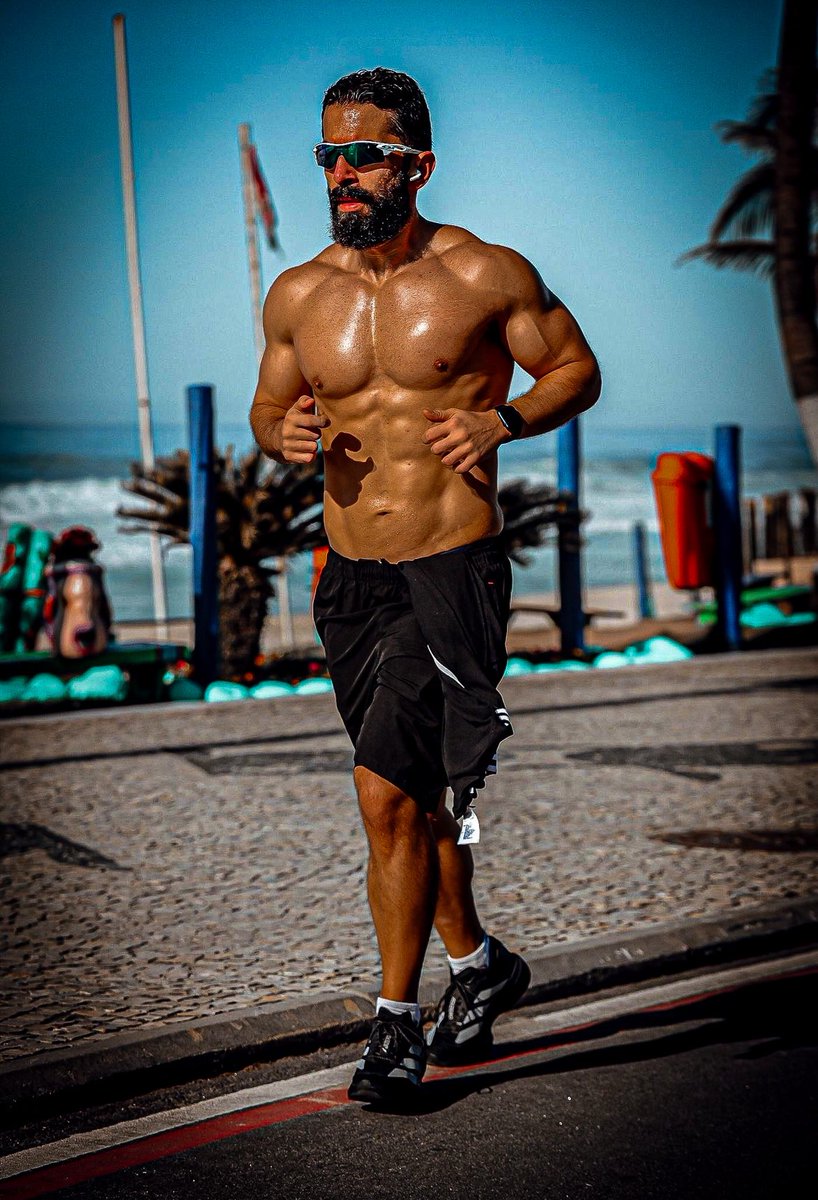 Михаил ≛≣ ★彡 tweet media