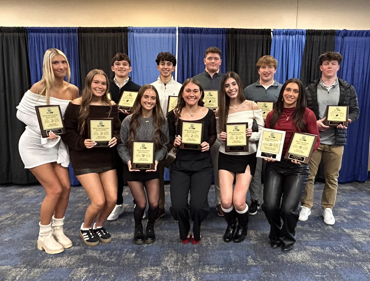usc_gsoc's tweet photo. Thank you @Big56Conference for a great banquet!

Congratulations to @natalia_disora @CamFriday3 (not pictured) and @MaryMascaro for their 1st Team awards!

BIG TIME congratulations to Natalia as she was awarded Big56 PLAYER OF THE YEAR! 🤩

Congratulations to all of the @UpperStClairFB and USC volleyball players too!

Go Panthers!
🐈‍⬛ 🖤🤍❤️