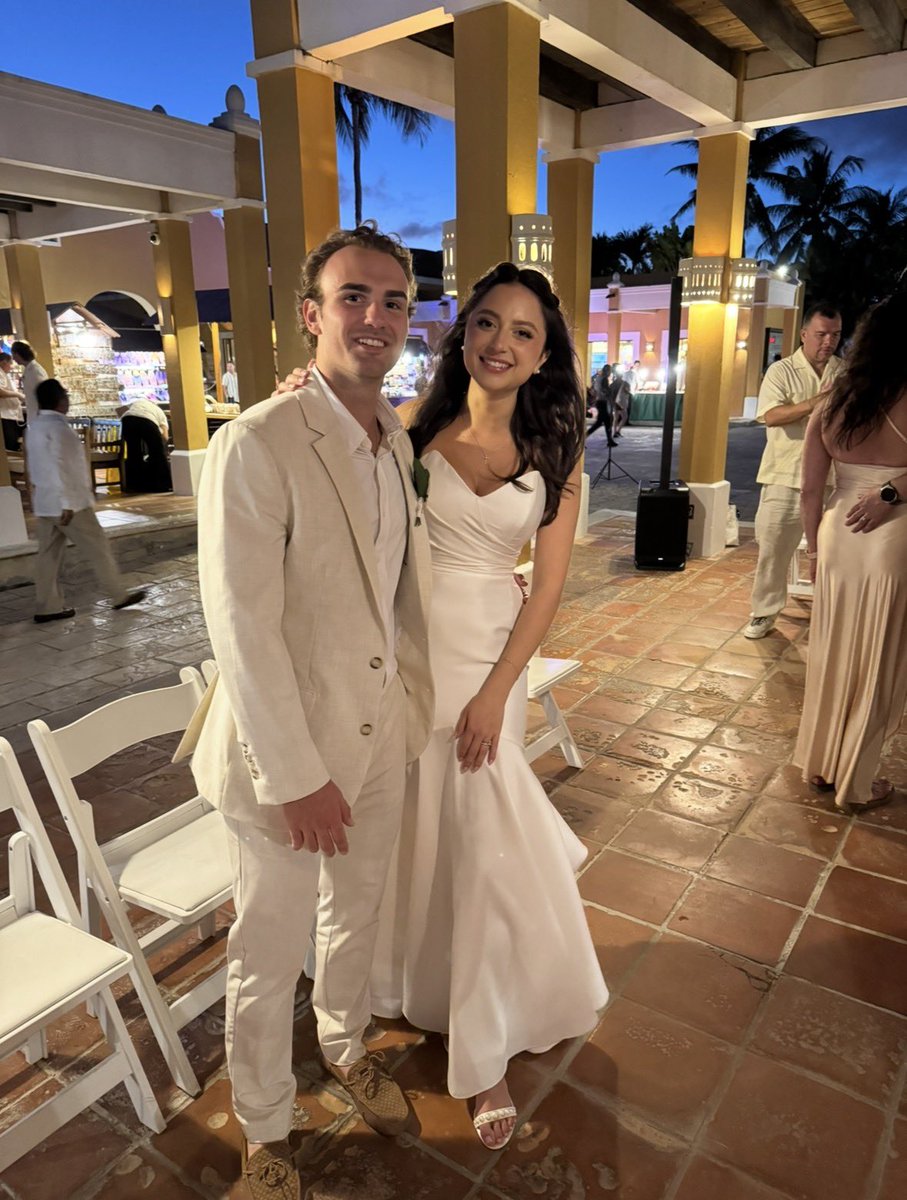 PoppaDeak's tweet photo. Grant and Marissa DEACON!👍👏👏👏 https://t.co/t8dHyj5BCe