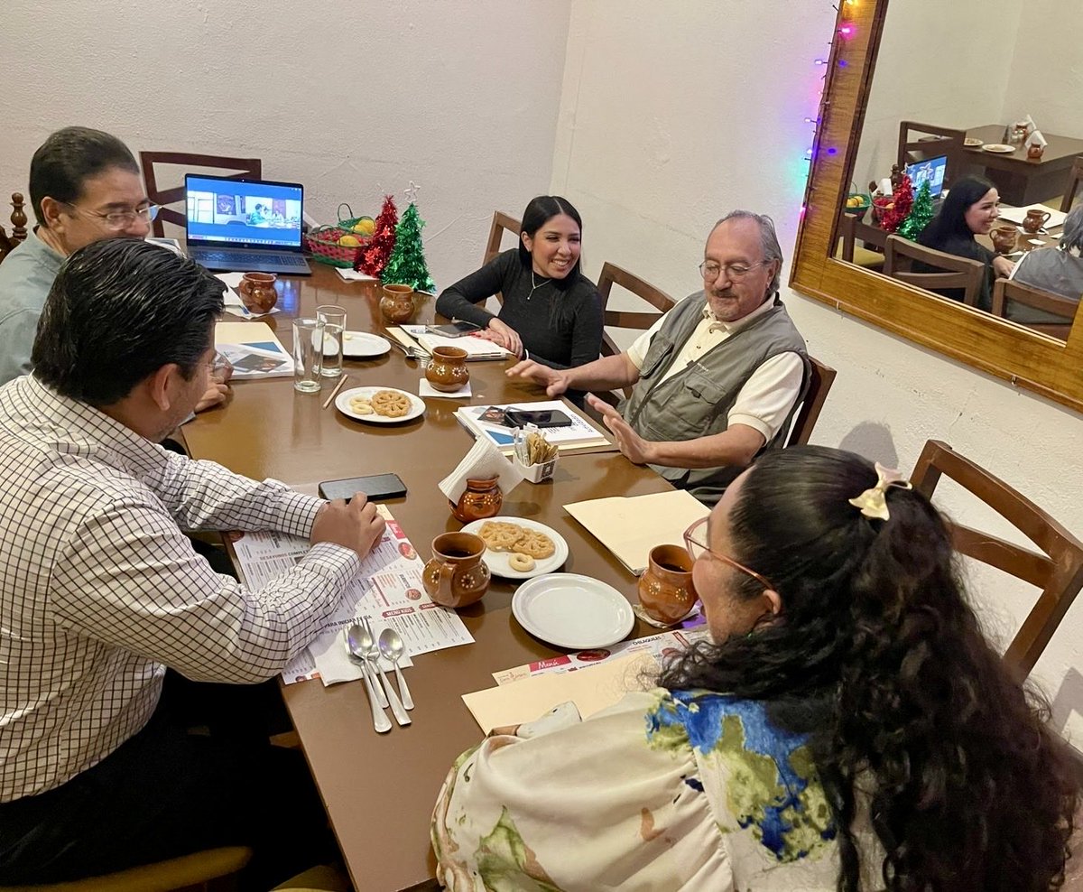 Hoy se llevó a cabo la Cuadragésima Sesión Ordinaria del Consejo Consultivo de este #InstitutoDeProtecciónSinaloa, se realizó de manera presencial y virtual.

#ProtegerAQuienesProtegen 🏳️
#PeriodismoSeguro ⚠️
#LibertadDeExpresión 🎙️🗞️
#DerechoADefenderDerechos 📢