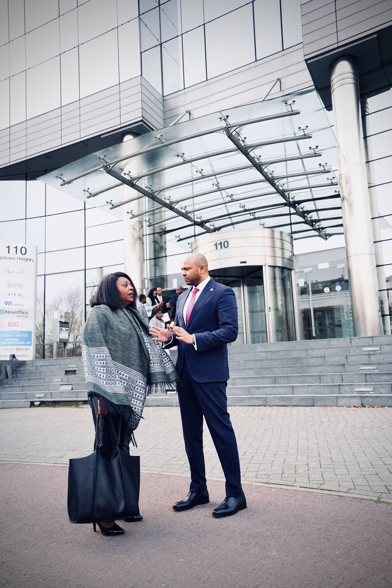 PressACP's tweet image. The Secretary-General of the OACPS, H.E. Mr. Moussa Saleh Batraki (@MBatraki ), received at the OACPS headquarters, the Secretary of State of the Republic of Equatorial Guinea responsible for Multilateral Affairs, H.E. Ms. Mari Cruz Evuna Andeme.

During her visit, the two…