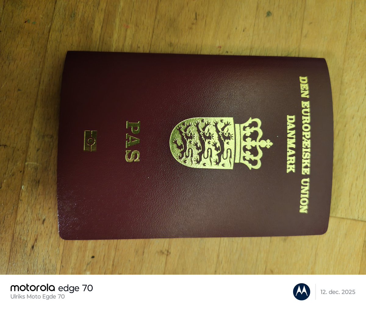 Spit61's tweet image. I am proud to say this is my passport and i will not be visiting the USA for many years to come.