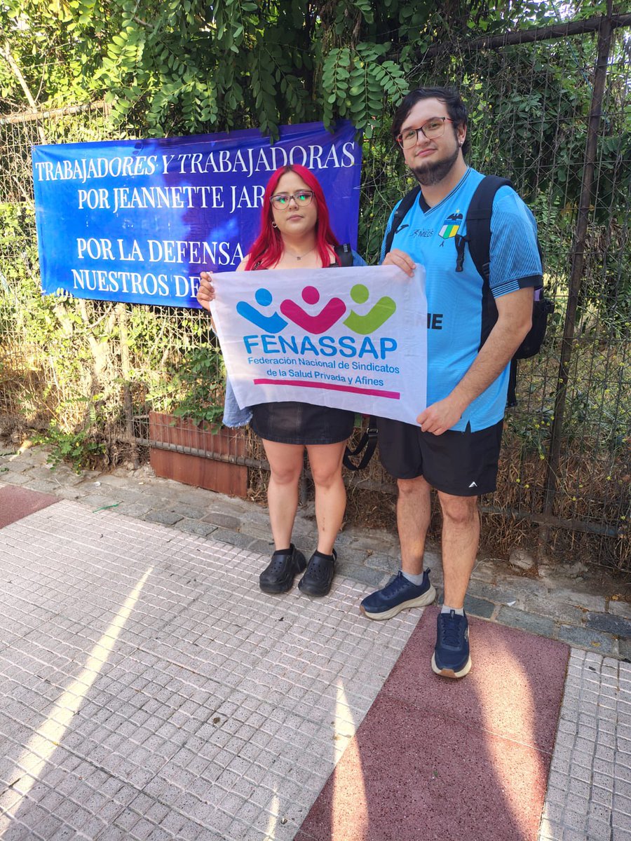 🚨Comando UNI-UTD 
👉Trabajadorxs por <a href="/jeannette_jara/">Jeannette Jara Román</a> desplegados en distintos cierres terrritoriales‼️
#Cierrecampaña Coquimbo presentes✊
#cierrecampaña Rancagua presentes presentes✊
Este 14/D lo lograremos
Lxs trabajadorxs de🇨🇱 votamos #JeannetteJaraPresidenta 
#EstoyConJara