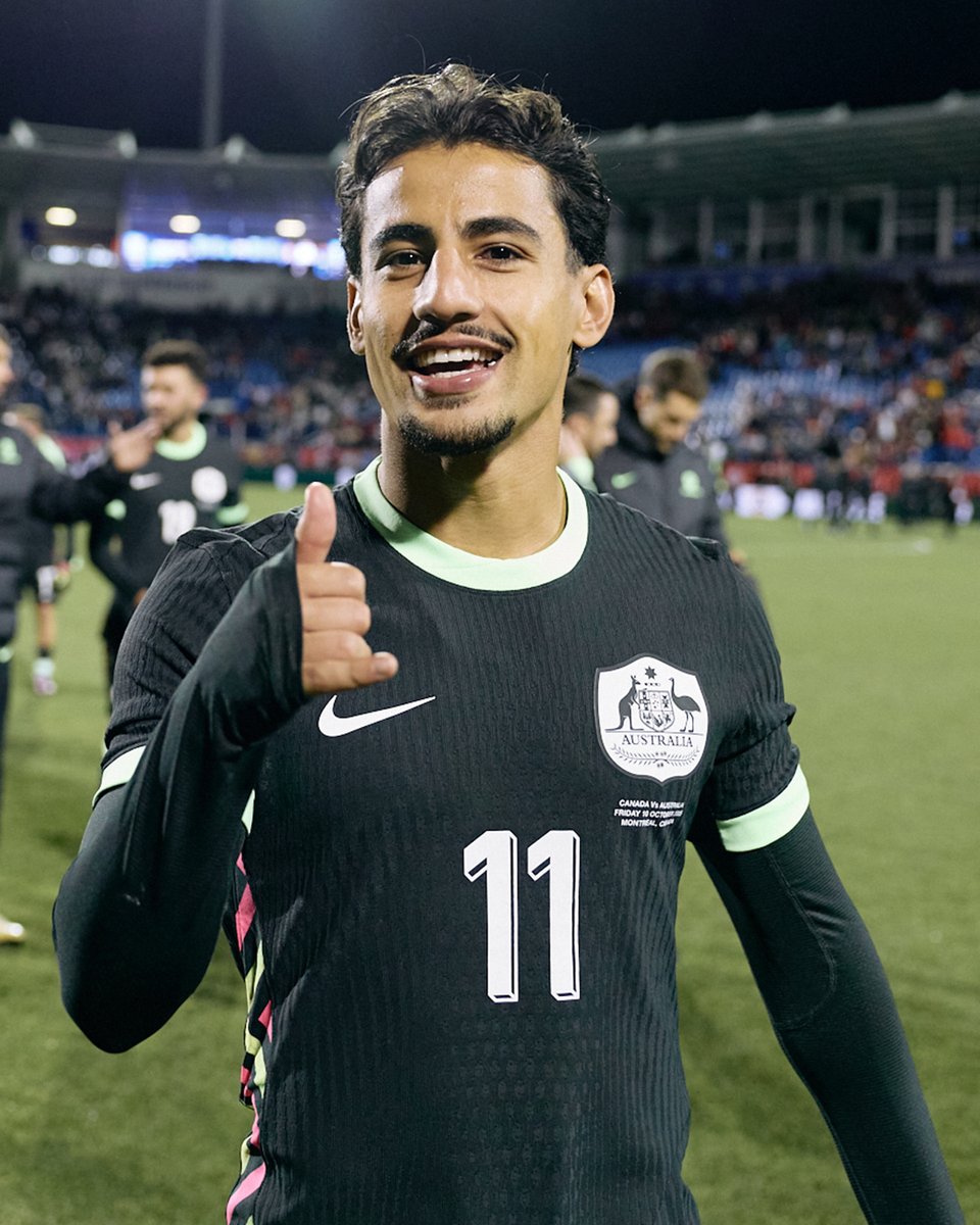 Socceroos's tweet image. Wishing Daniel Arzani a very Happy 27th Birthday! 🎂🥳🎁

Have a great day 🤙

#Socceroos #ForeverGolden