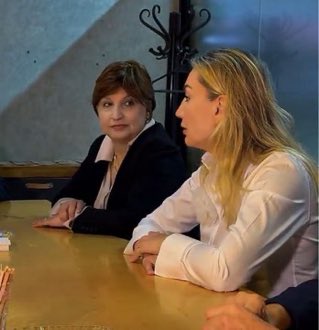 ➡️ Cumhurbaşkanımızın maaşı 252 bin TL
➡️ Dilek İmamoğlu’nun basın danışmanının maaşı 340 bin TL

Twit bu kadar…..