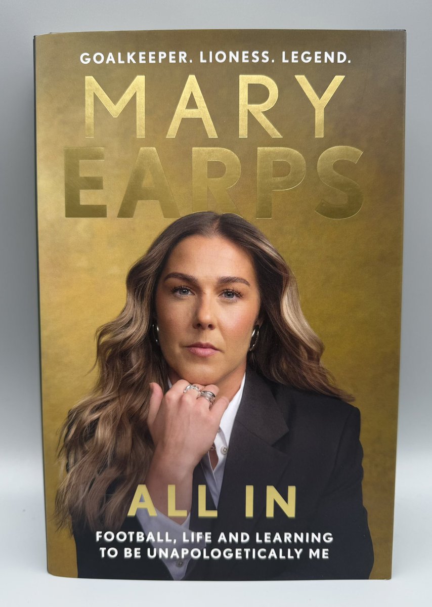 Victoria Bookshop tweet media