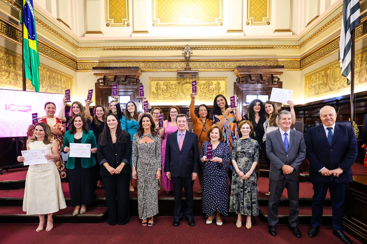 TJSPoficial's tweet image. Soul Feminina, Marias da Penha e Apolônias do Bem são as vencedoras do 3º Prêmio #Rompa TJSP/Apamagis: tinyurl.com/yc6u5wct #PrêmioRompa #TJSP #Apamagis #ViolênciadeGênero #TJSPPorPessoas #TJSPParaPessoas #RedesSociaisTJSP #SocialMedia #MídiasSociais