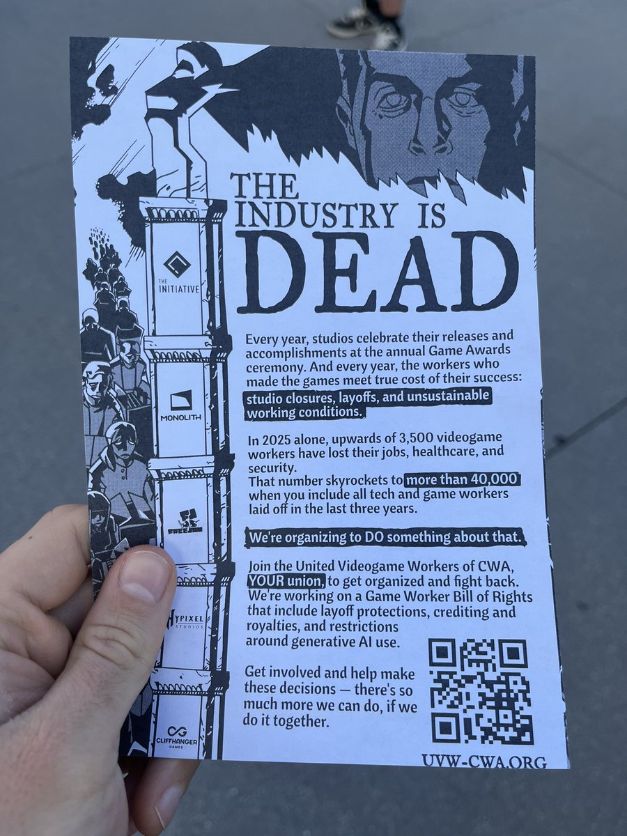 Vahn16's tweet image. around 40 game developers affiliated with @vgworkers have gathered outside the peacock theater, where the game awards will take place in a few hours, for a “the industry is dead” demonstration