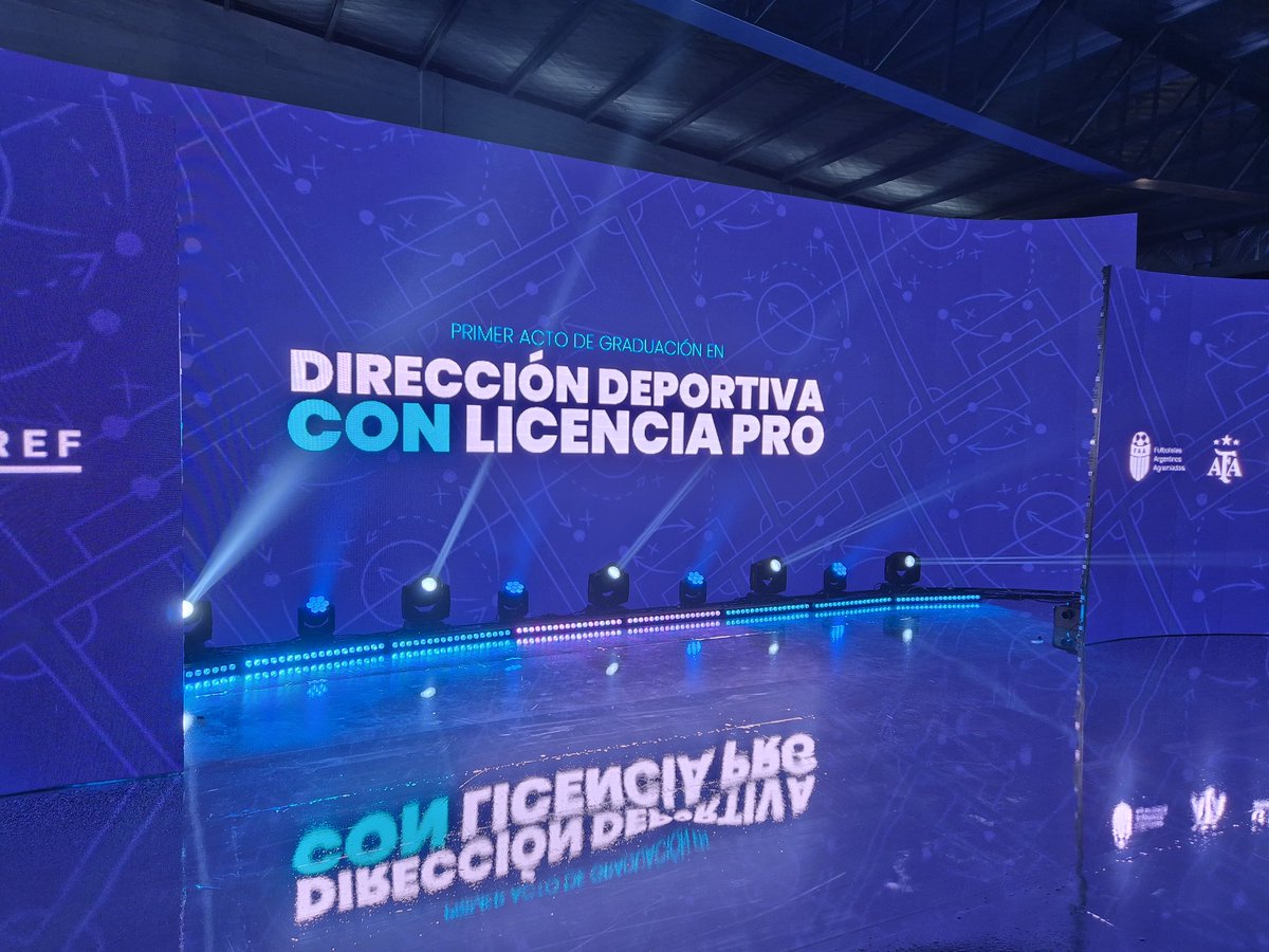 fededomz's tweet photo. Feliz de recibirme como Director Deportivo Licencia Pro (Conmebol)
@afa
@CONMEBOL https://t.co/ATHaXGWqRd