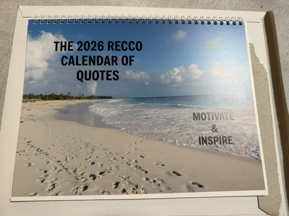 jpooch0220's tweet photo. New office calendar is here! @JerryRecco @GioWFAN @7BOOMERESIASON https://t.co/0LTqaGamYI