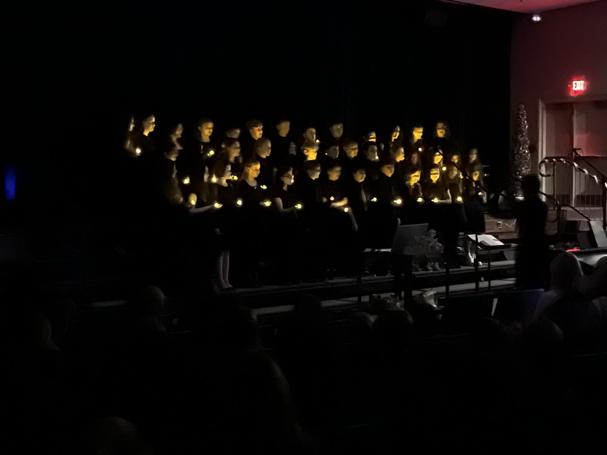 Kenneth M. Smith tweet media