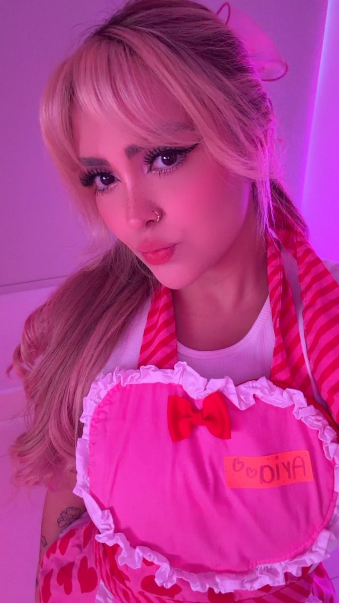 YA EN VIVO CON EL STREAM ESPECIAL Y ESPERANDO VIDEO DE 3.99 🛒💖