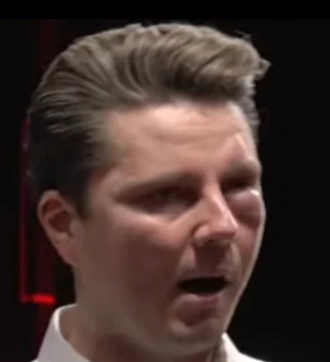 Kolejny korwinoid wyglądający jak prawicowi celebryci ocenia wygląd innych xD