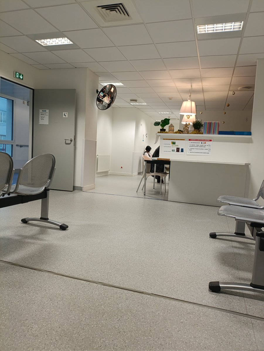 Glen Lora tweet media