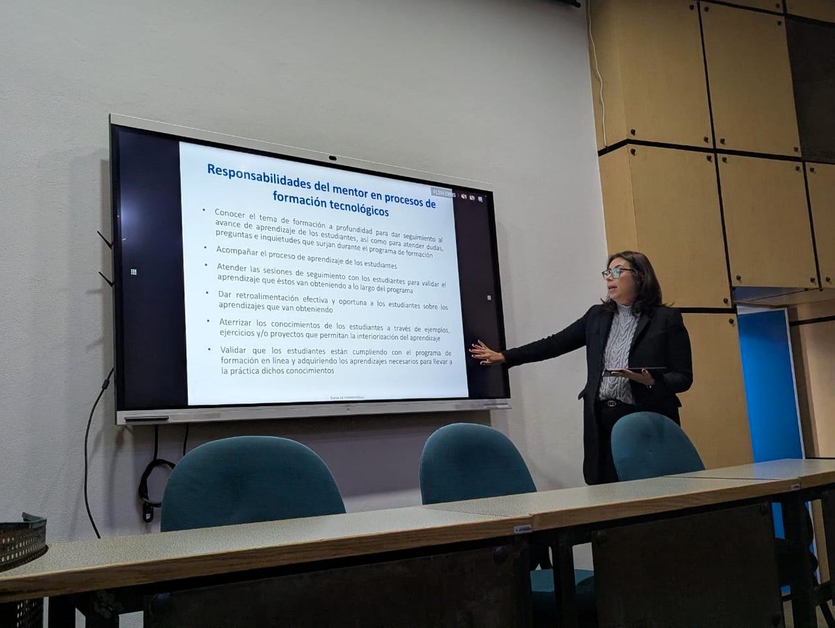 SofttekMX tweet media