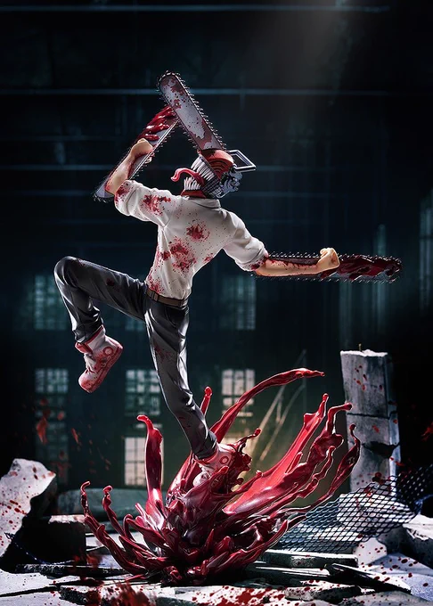 Chainsaw Man statue