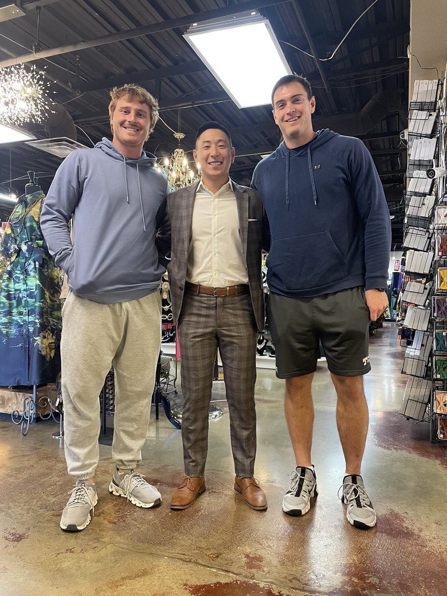 Jonathan Song tweet media