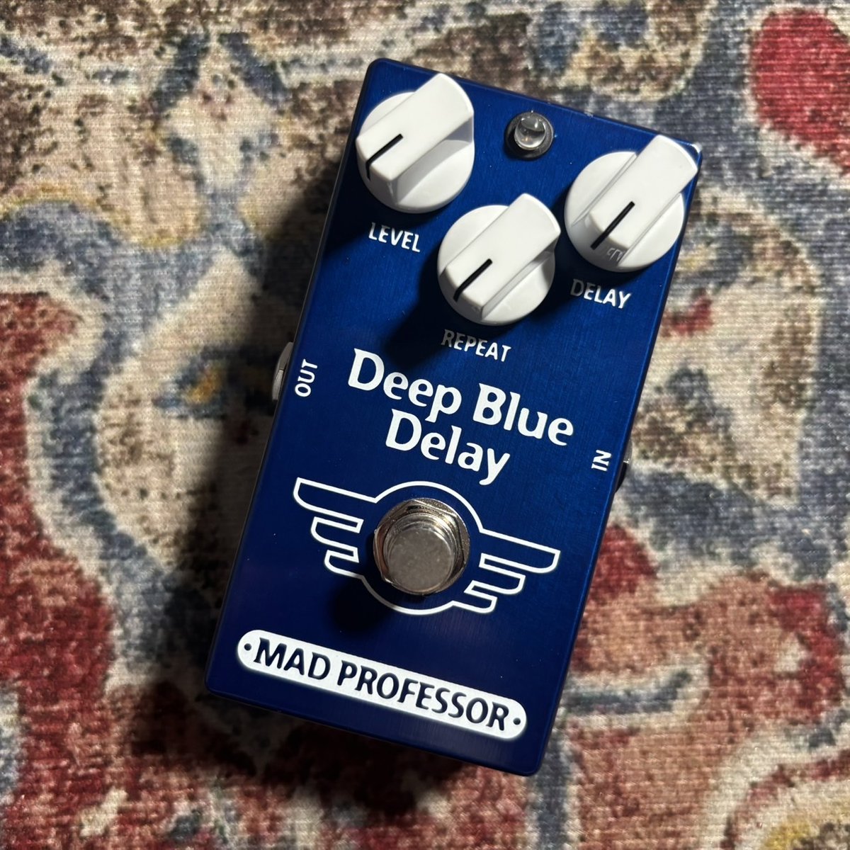 MAD PROFESSOR Deep Blue Delay 買っちった。中古だけど見た感じ綺麗
