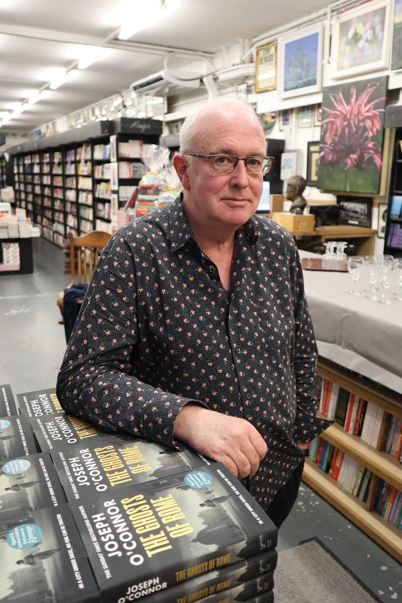 Huge congratulations to Joseph O'Connor who has been awarded the Irish Book of the Year 2025 this evening, for his remarkable The Ghosts of Rome. The novel is a beautifully written thriller set in Nazi occupied Rome in 1944. Comhghairdeas Joseph!👏 kennys.ie/shop/kennys-ex…