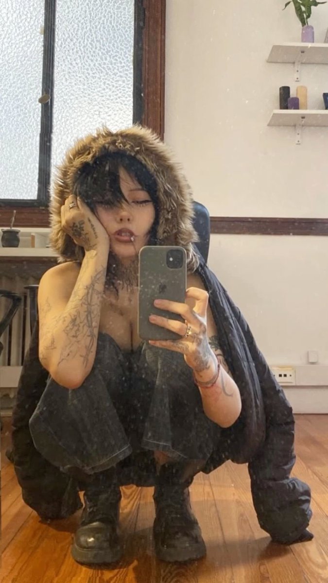 ⠀ 
⠀⠀⠀⠀⠀     Post    ᘐ   gisticm
 Tengo todo lo que quieren las guachas