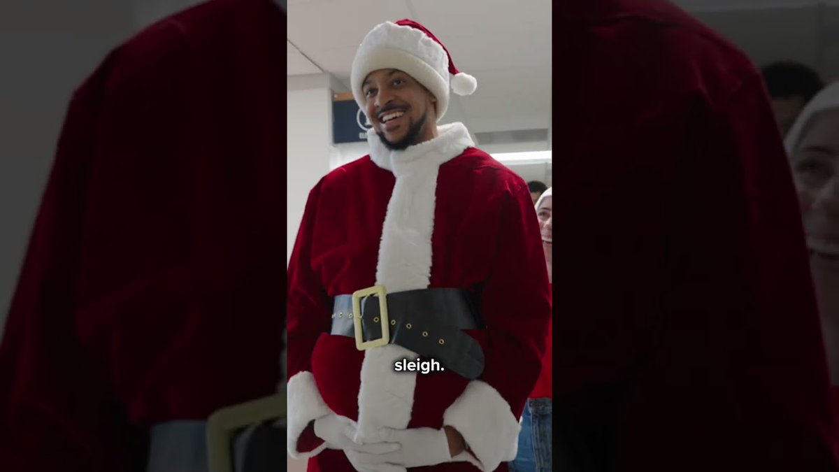 raw_chili's tweet image. CJ McCollum Christmas Caroling 😂 
 
rawchili.com/4724477/
 
#Basketball #DMVBasketball #NBA #NBAWizards #WashingtonBullets #WashingtonWizards #WashingtonWizards #WizardsBasketball