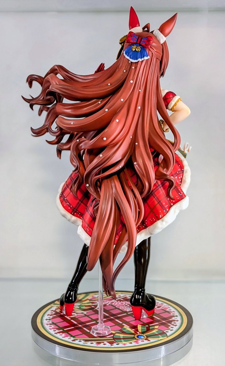 ファット・カンパニーの 1/7 ダイワスカーレット (クリスマスver)が