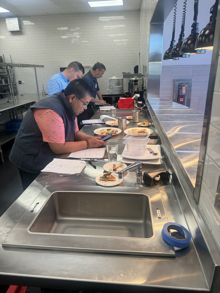 David Velarde tweet media