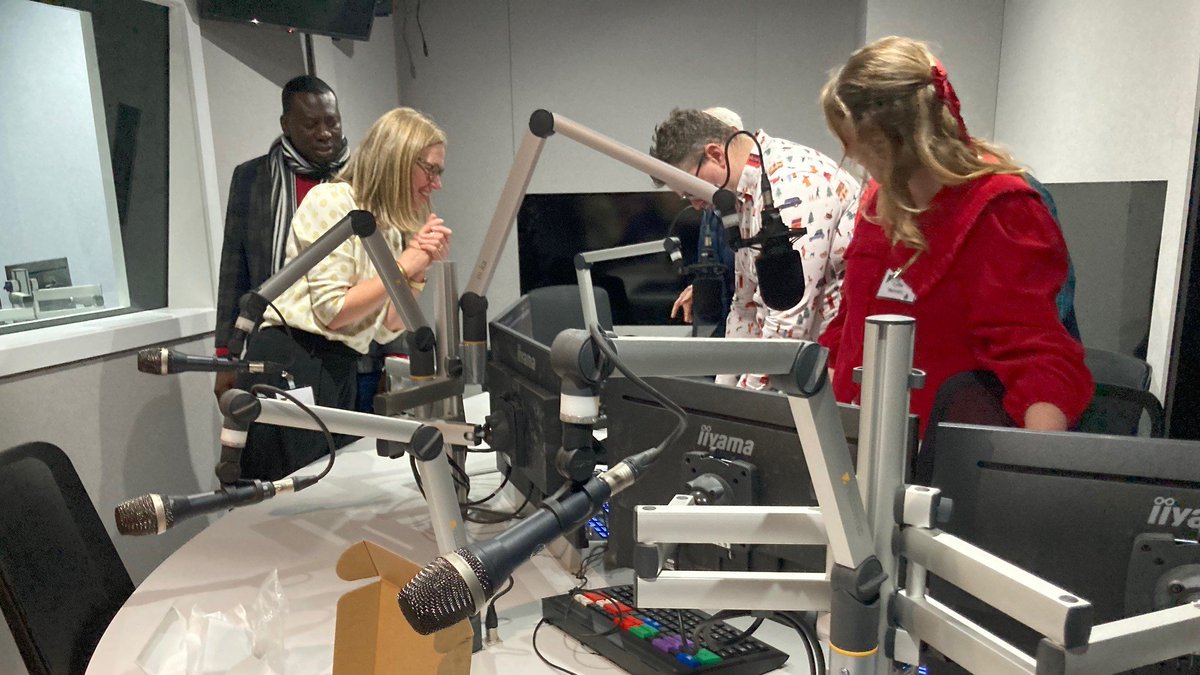 Rev David Senior tweet media