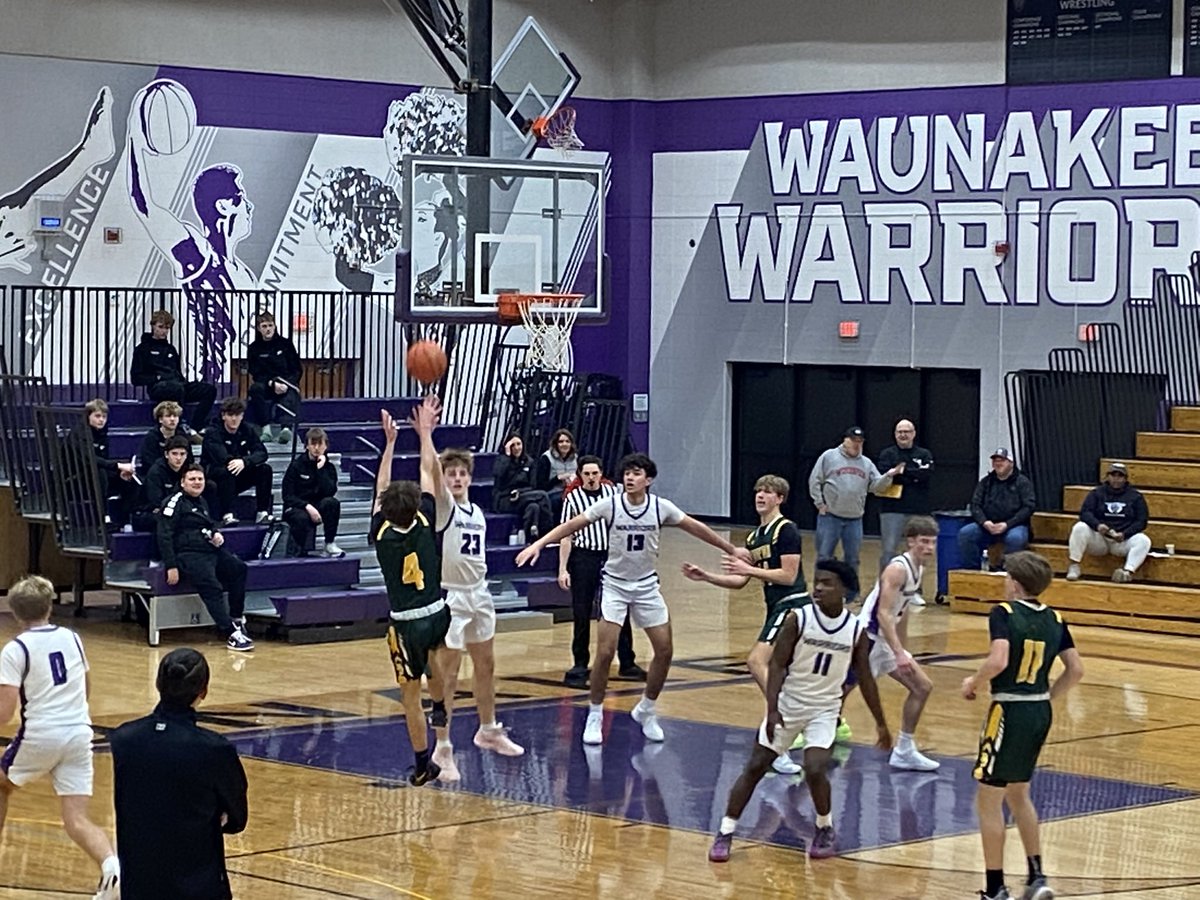 Tune in tonight for an old fashioned radio broadcast when <a href="/bdboyshoops/">Beaver Dam Basketball</a> travels to Waunakee. Listen to the game with yours truly and Tim Haldiman on 1430 ESPN Beaver Dam and audio streaming on DailyDodge.com. Pre-game coverage starts at 7:00. Tip time is at 7:15. #wisbb