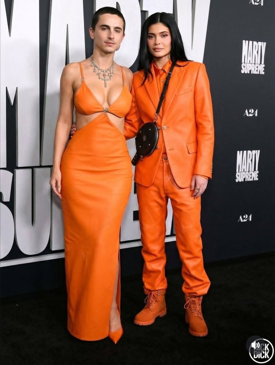 acervokyjenner's tweet image. 