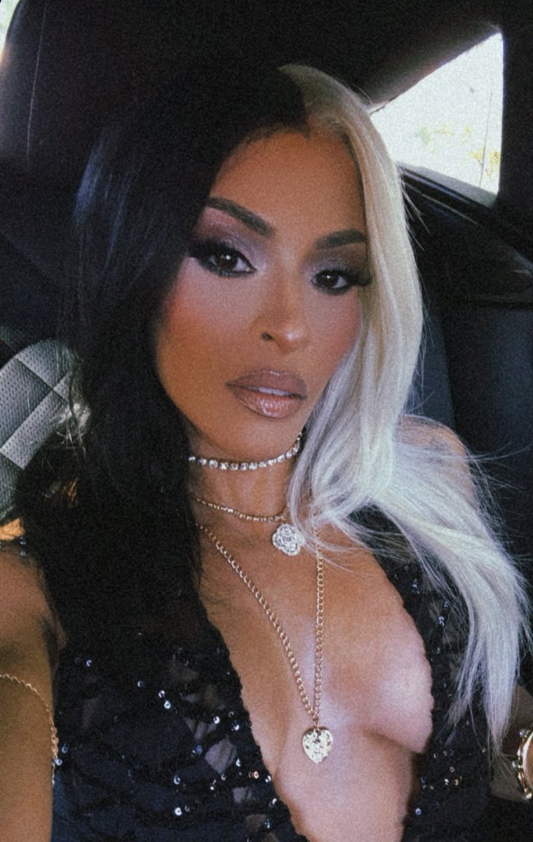 JazzyBerryBoop's tweet image. snazzy jazzy