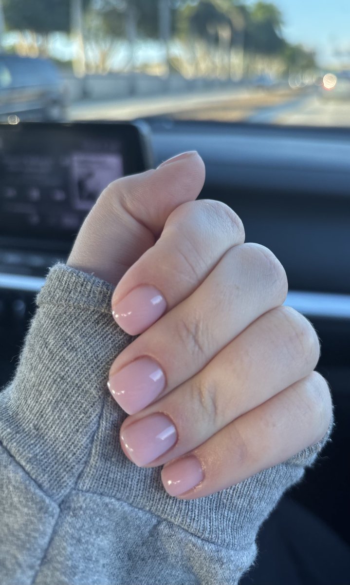 russian mani🩰