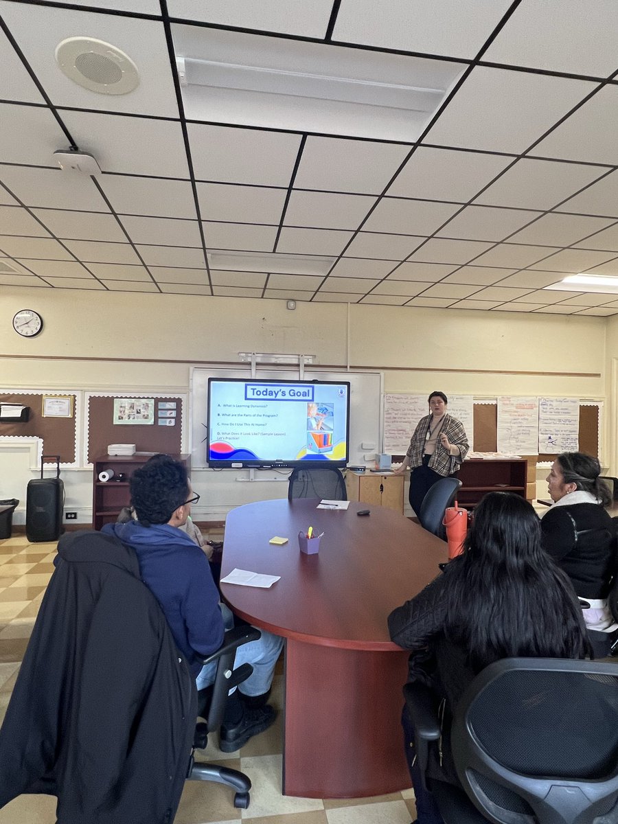 Amanda Cardona tweet media